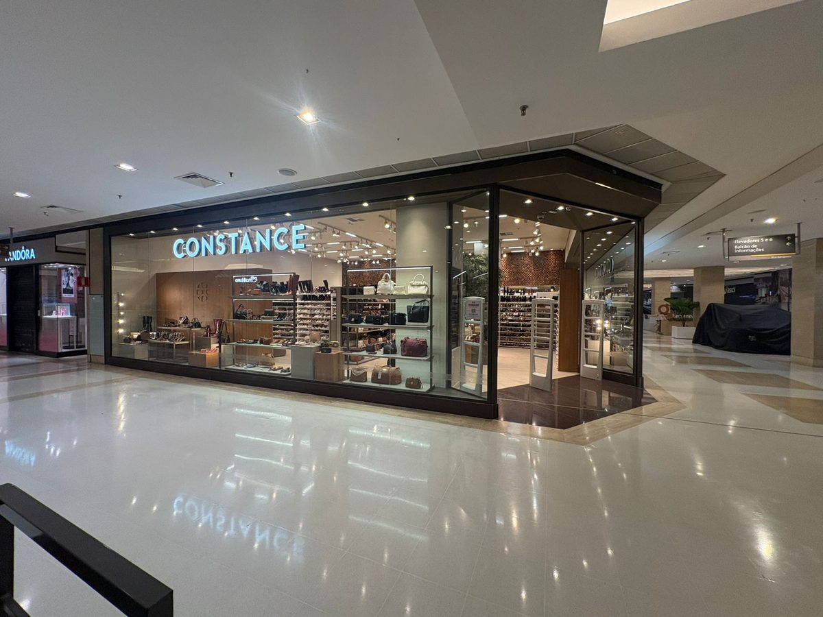 Loja implantada em shopping center